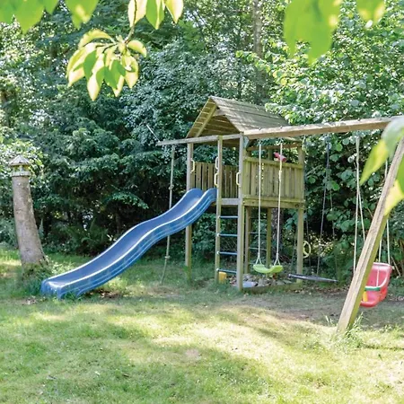 Three-bedroom Holiday In